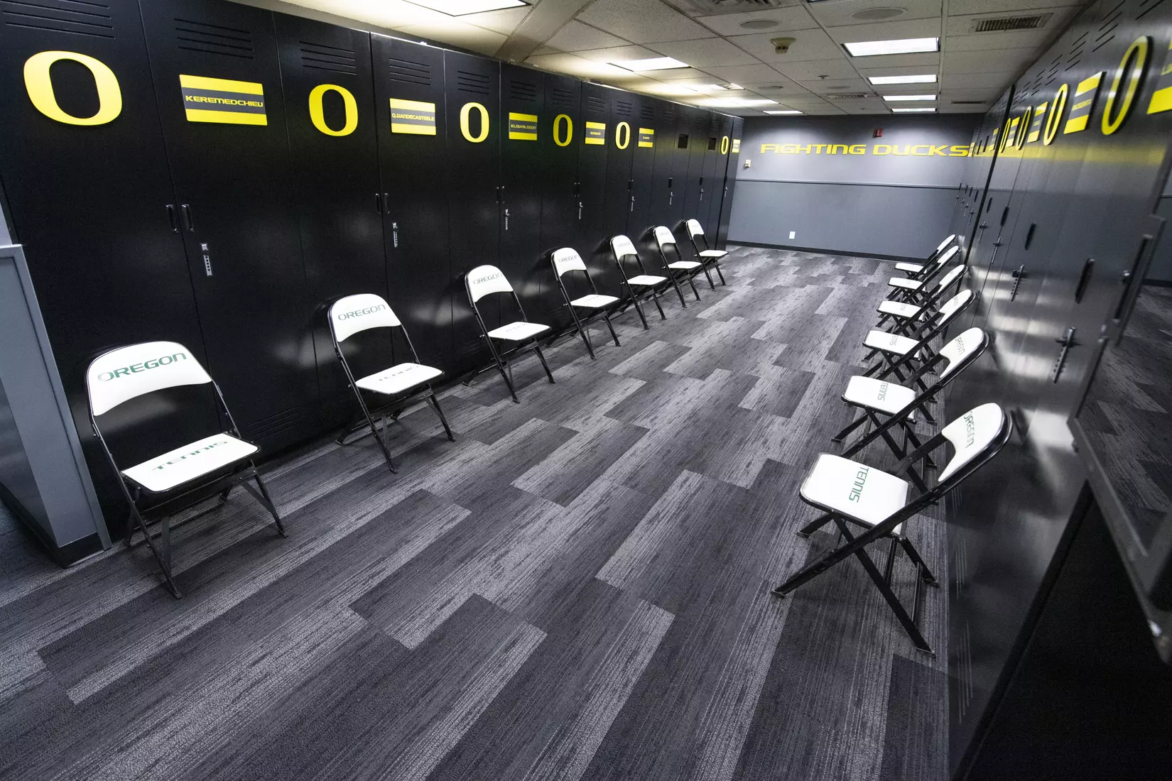 The Oregon Ducks Menâ??s Tennis locker room at Mac Court and the Student Tennis Center in Eugene, Oregon on February 02, 2022 (Isaac Wasserman/ Eric Evans Photography)