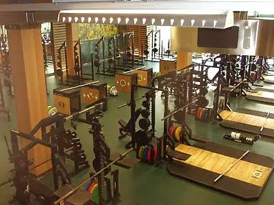 Ducks Host Saturday Weightlifting Competition