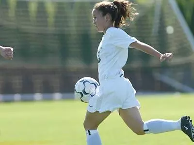 Sabrina DeMonte 2003 Oregon Soccer