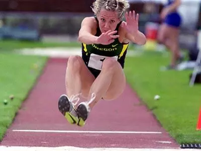 2004 Women's Track & Field Outlook