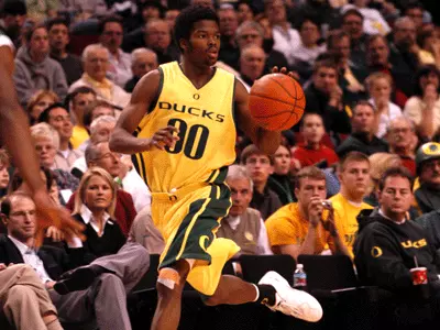 Brooks Invited to Compete for Spot on 2004 USA Basketball World Championship Team