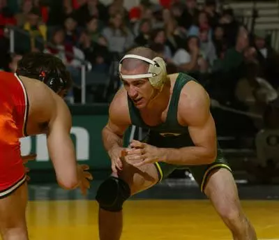 Wrestling Falls to No. 21 Cal State Bakersfield, 27-12