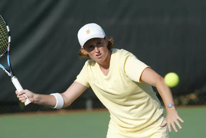 Women's Tennis Comes Through Once Again