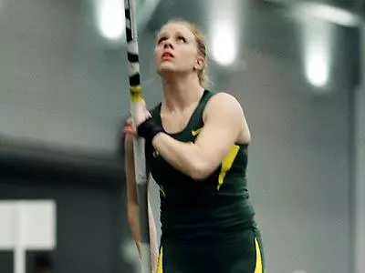 Track Teams Look Forward to Busiest Weekend of Indoor Action