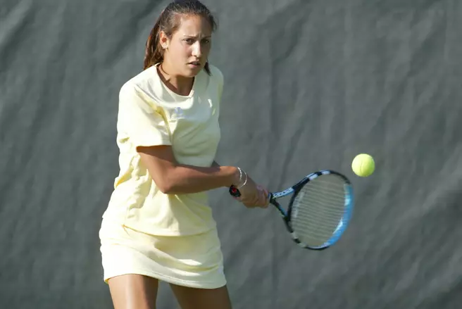 Women Head to Seattle for Pac-10 Indoors