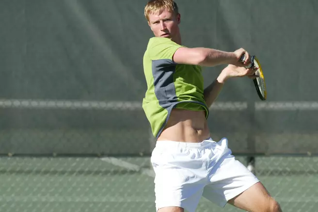Tennis Taken Down By Golden Gophers