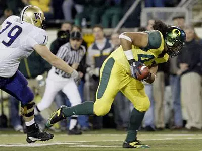 Ducks Muzzle Huskies, 31-6