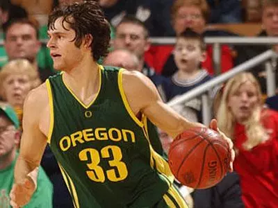 Wrapping up the 2003-04 Season, Ducks Run to the NIT Final Four