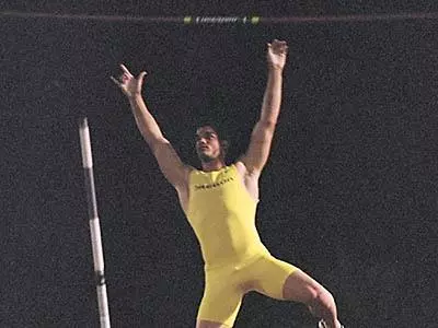 Skipper Slated For Pre Classic Pole Vault