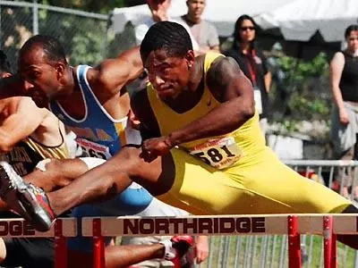 Mitchum Joins Pre Classic 110 Hurdles
