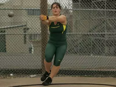Brittany Hinchcliffe, 10/04. Oregon Track & Field 2004.