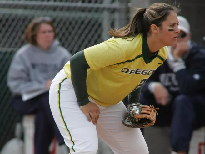 Softball Hosts Portland State In Home Opener