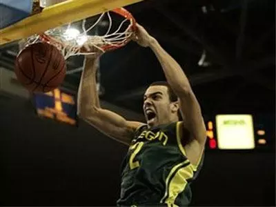 Jordan Kent Earns Pac-10 All-Academic Honors