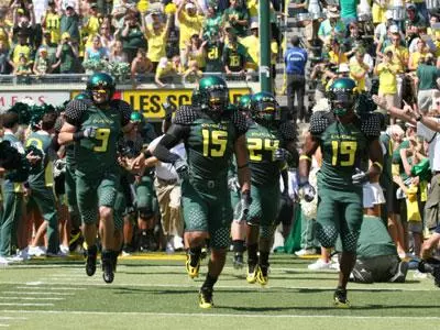 New Hampshire Coordinator Picked to Head Oregon Offense