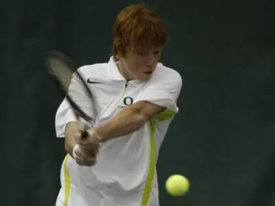 Ducks Play a Pair in the Emerald City