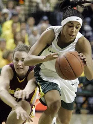 Nurse Named GoDucks.com's Student-Athlete of the Week