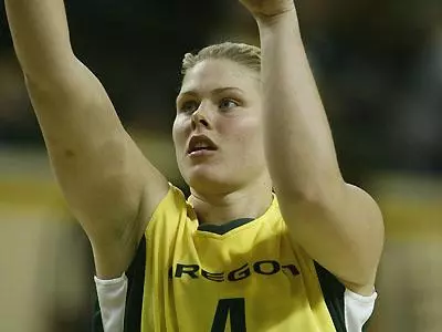 Ellie Manou, 2007-08