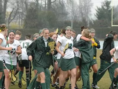 Ducks Look to Continue Hot Start Against UC Davis