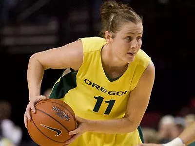 Oregon Honors 'Chap' At Annual Banquet