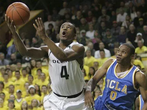 Middle of the Pac-10 Tight as Oregon Visits L.A.