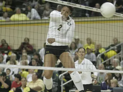 Neticia Enesi, 2008 Oregon Volleyball Photo by Eric Evans, Copyright 2008.