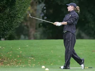 Kendra Little, 2008-09 Oregon Golf - Photo by Geoff Thurner, Copyright 2008.