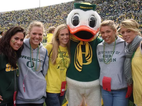 Canadian Senior National Team Player Among Five Oregon Soccer Signees