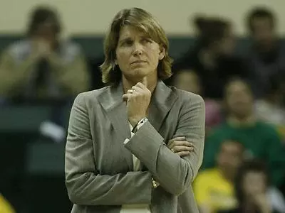 Smith Will Not Return As Women?s Basketball Coach