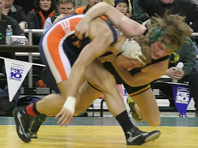 Dunn Upsets #1 Seed in Pac-10 Day 1