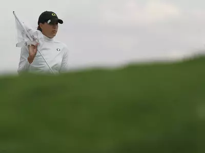 Kate Hildahl, 2009-10 Oregon Women's Golf Photo by Geoff Thurner, Copyright 2009