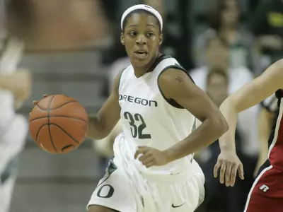 Nia Jackson WBB, 2009-10 Nov. 8, 2009 vs. Western Oregon Eric Evans