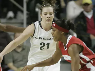 Victoria Kenyon WBB vs. Wisconsin Nov. 28, 2009 Eric Evans