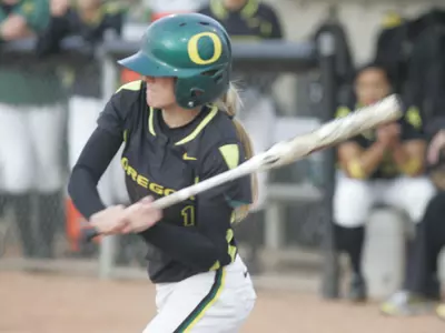 Cortney Kivett, 2009 Oregon Softball Photo by Geoff Thurner, Copyright 2009.