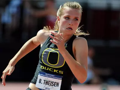 Brianne Theisen
