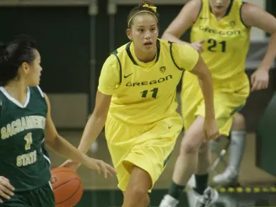 Amanda Johnson vs. Sacramento State, Nov. 28, 2010 Eric Evans