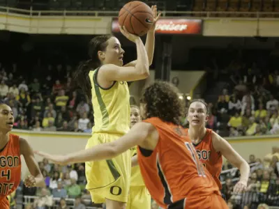 Taylor Lilley WBB vs. Oregon State, Feb. 6, 2010 Eric Evans