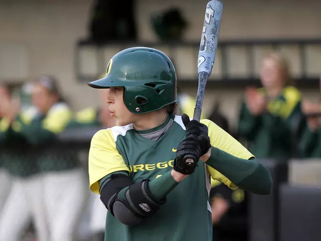 Ducks Remain No. 21 in USA Softball Poll #8