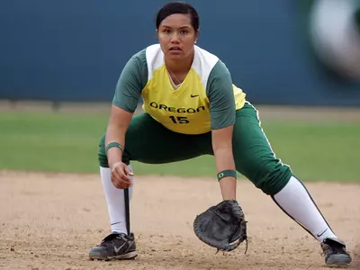 Monique Fuiava, 2009-2010 Oregon Softball