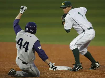 Danny Pulfer Baseball vs. Washington March 2, 2010 Eric Evans