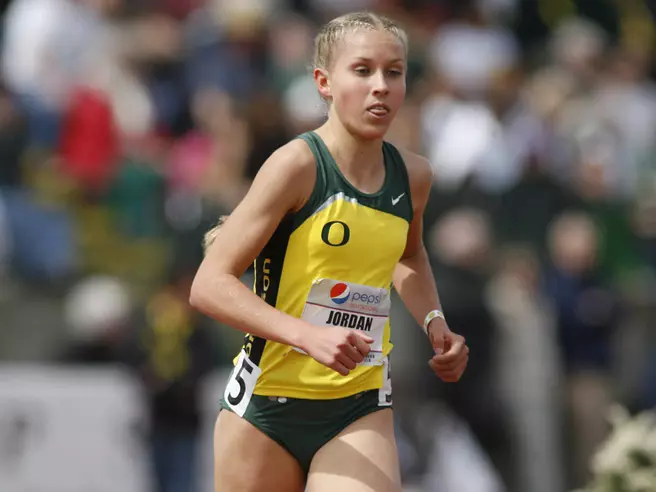 Walker's Pace: Men Up to No. 10; Women No. 3