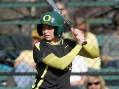 Carlyn Re, 2009 Oregon Softball Photo by Geoff Thurner
