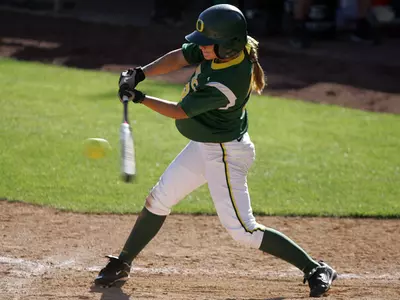 Courtney Ceo, 2011 Oregon Softball, Photo by Geoff Thurner, Copyright 2010