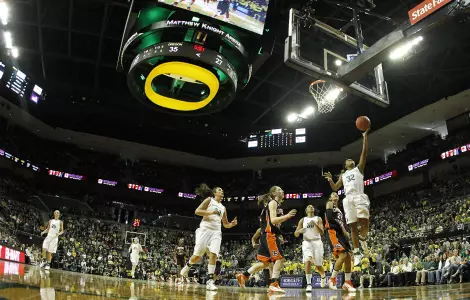 Matthew Knight Arena January 23, 2011 Copyright Eric Evans