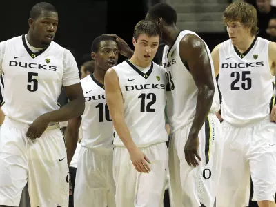 2011-12 Oregon players