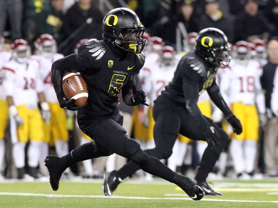 De'Anthony Thomas, Oregon Football 2011. Photo by Geoff Thurner, Copyright 2011