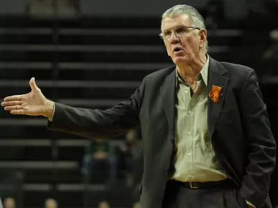 Paul Westhead, 2011-12 WBB vs. Illinois, Nov. 18 Credit Eric Evans