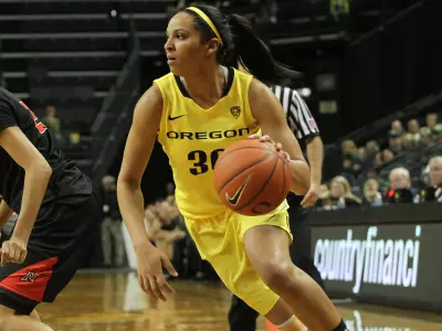 Jasmin Holliday, WBB 2011-12 vs. Cal State Northridge, Dec. 19, 2011 Credit Eric