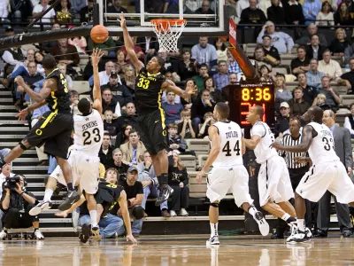 2011 Oregon Men's Basketball Game vs. Vanderbilt 11/11/11