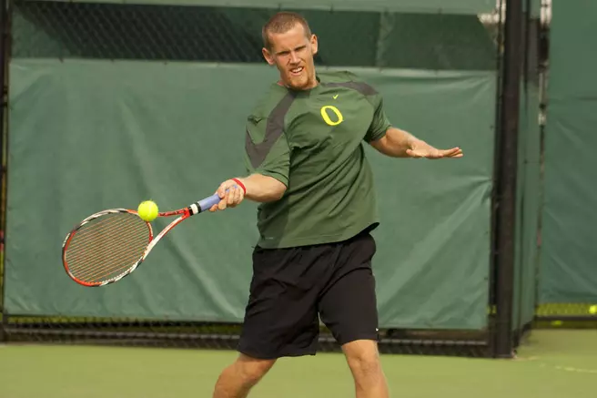 First Serve: Duncan MacDonald-Korth