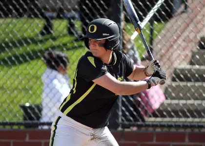 Samantha Pappas, 2011 Oregon Softball. Photo by Geoff Thurner Copyright 2011.